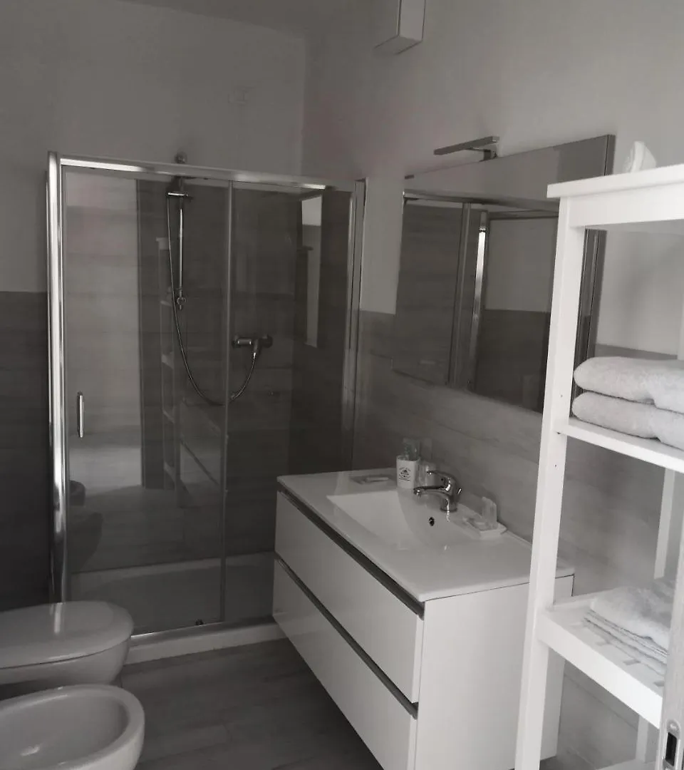700Enolocanda Santa Giuletta Inn