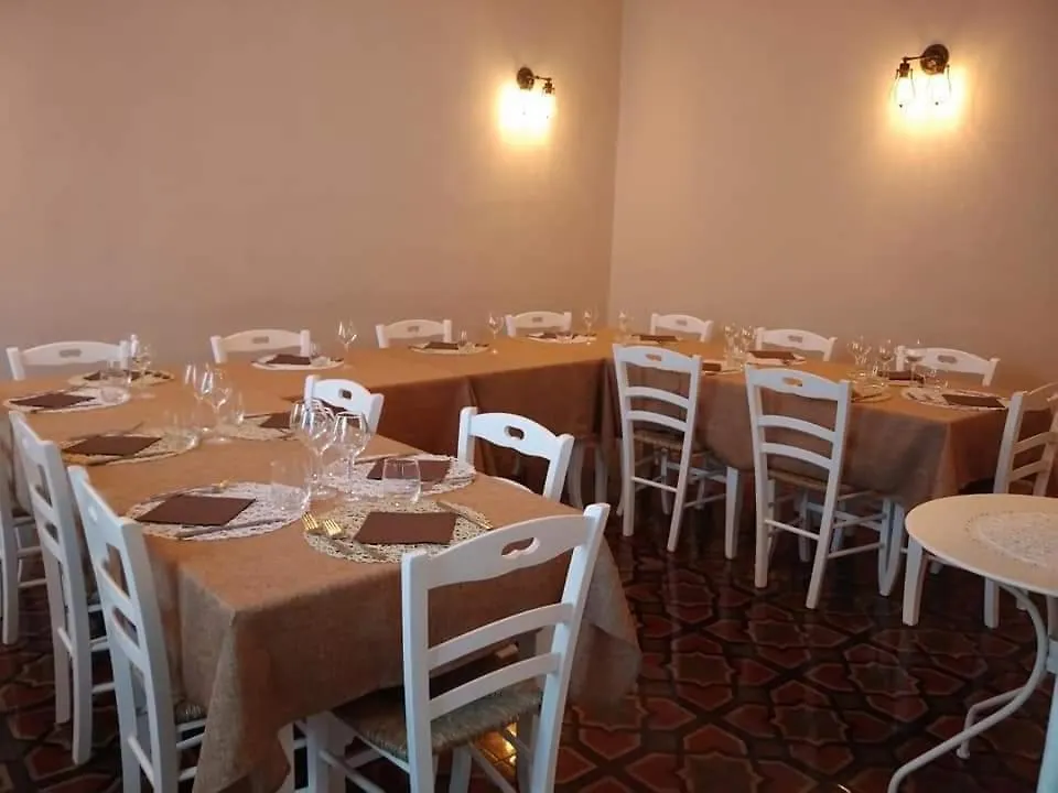 700Enolocanda Santa Giuletta Inn