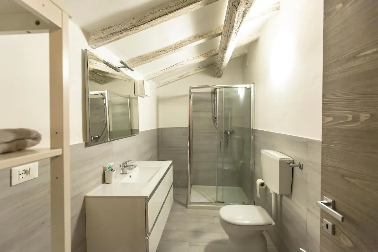 700Enolocanda Santa Giuletta